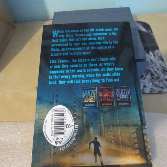 The Maze Runner by James Dashner - Picture 5 of 5